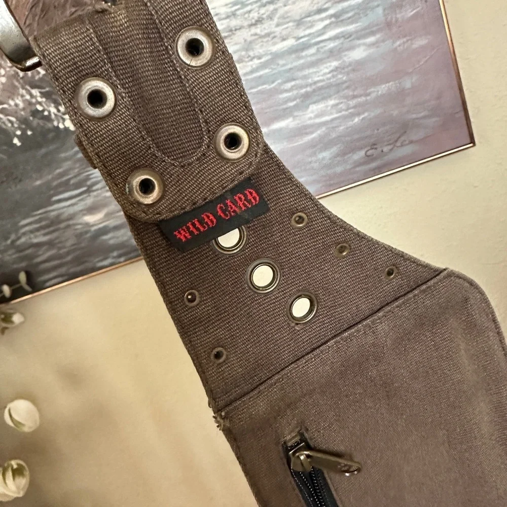 Wild card belt bag distressed utility leather stud belt bag‎ fanny